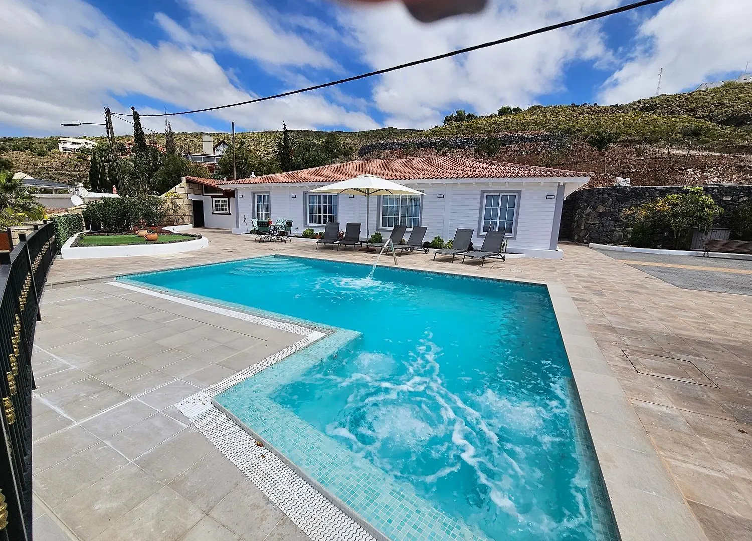 Villa La Paz Con Piscina Y Yacuzzy Integrado location