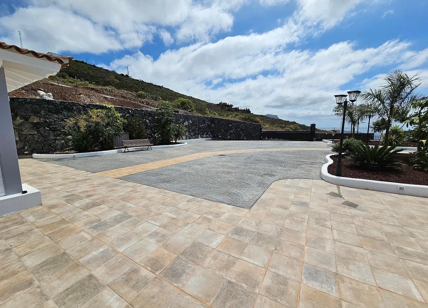 Villa La Paz Con Piscina Y Yacuzzy Integrado Costa Adeje  Costa Adeje (Tenerife)