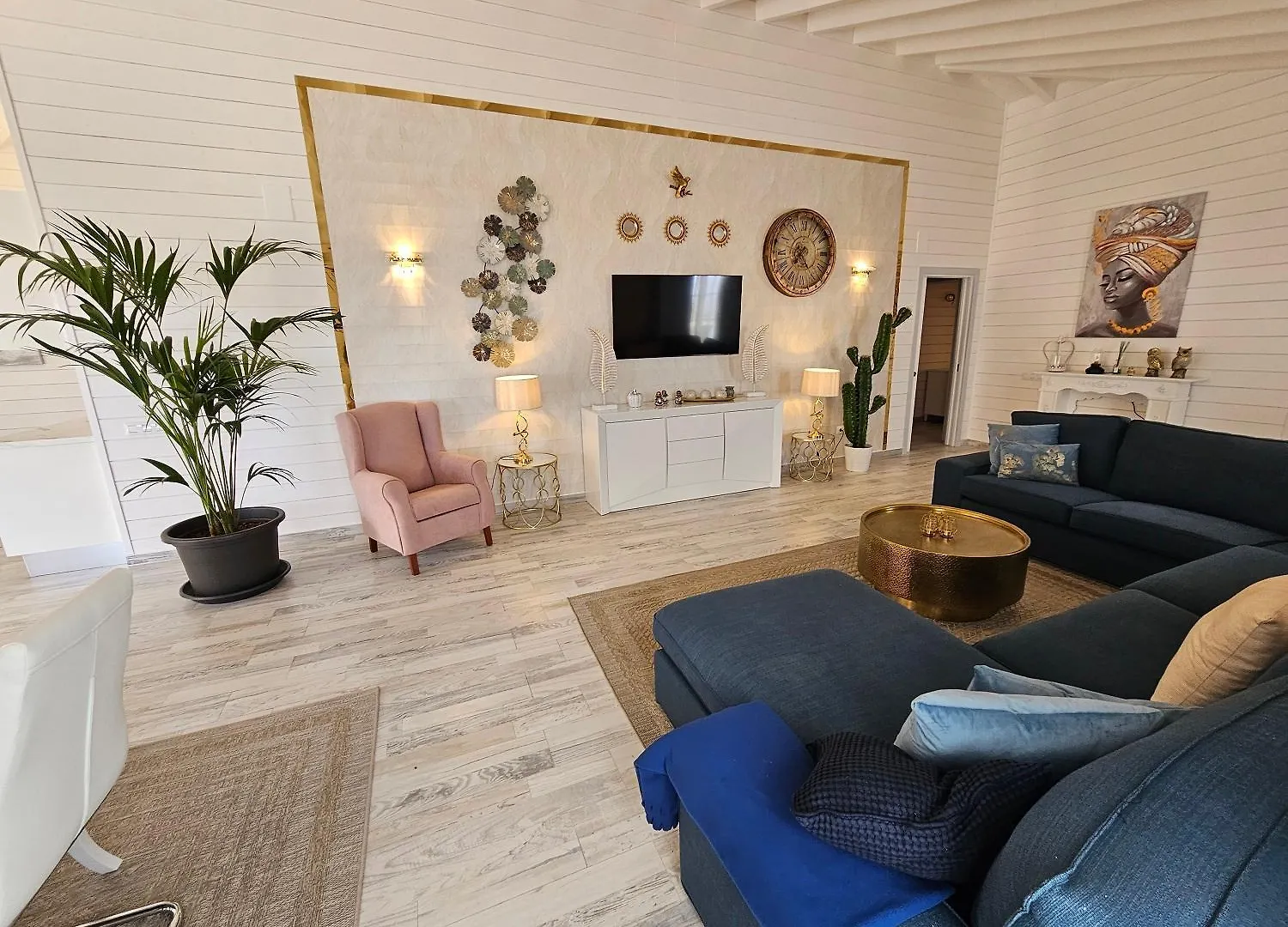 Villa La Paz Con Piscina Y Yacuzzy Integrado Costa Adeje  Espanha
