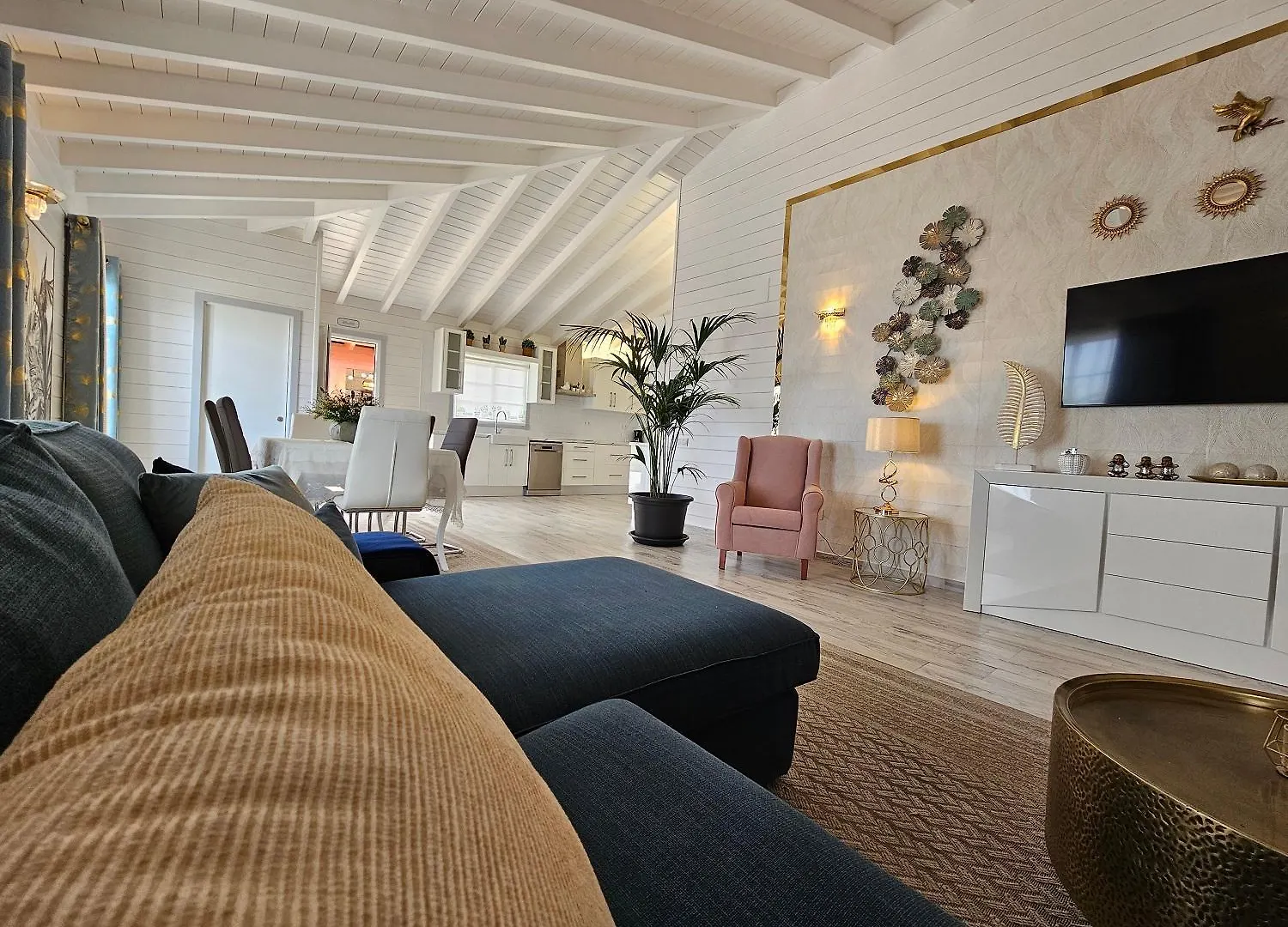 Villa La Paz Con Piscina Y Yacuzzy Integrado Costa Adeje  Espanha